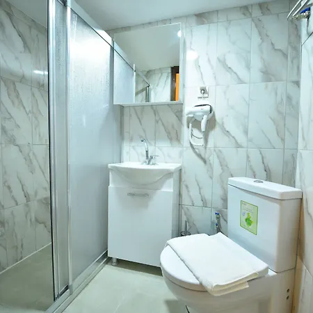 Maravilloso Pera Otel 3*