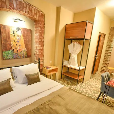 Maravilloso Pera Otel 3*