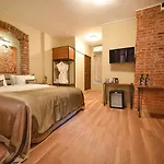Hotel Maravilloso Pera 3*